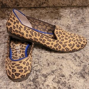 Womens ROTHYS Cheetah Leopard Round Toe Loafers W7